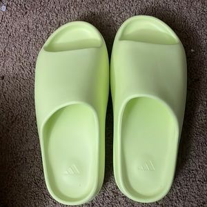 Yeezy slides size 12